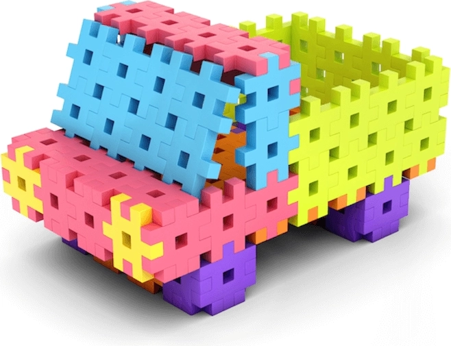 Farverige modeller, der holder formen