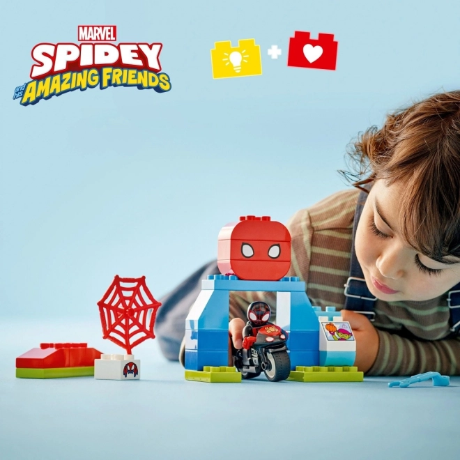 LEGO DUPLO Spidey og eventyr på motorcykel
