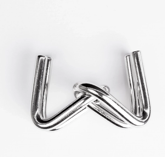 Poleret metal for behagelig problemløsning