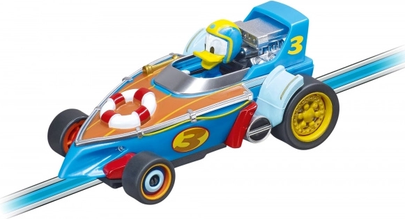 Bil DO DONALD'S CABIN CRUISER til racerbane FIRST 1:50