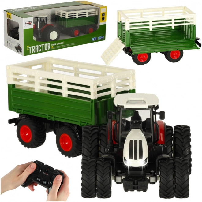Fjernstyret traktor med trailer