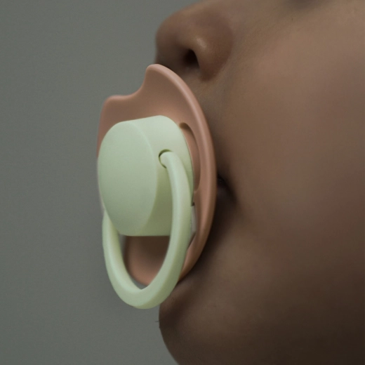 Lysende ring for nem søgning om natten