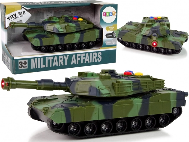 Militært tank 1:32 med camouflage, lys og lyde