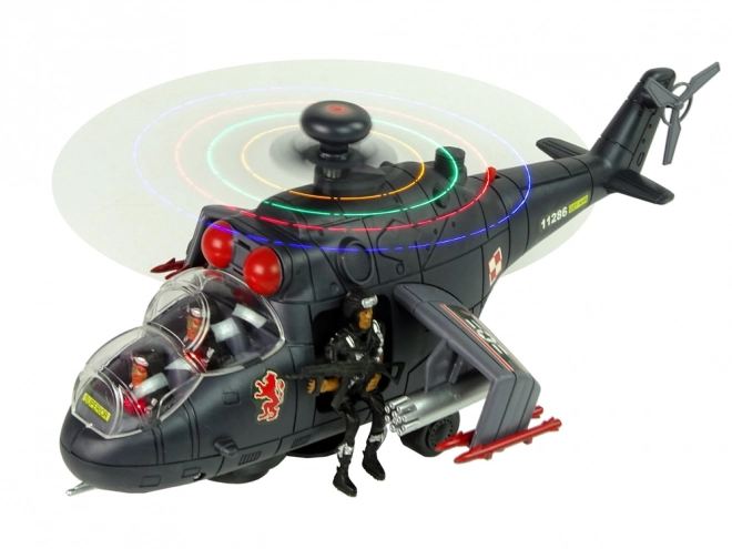 Helikopter med enorme vinger og lyseffekter