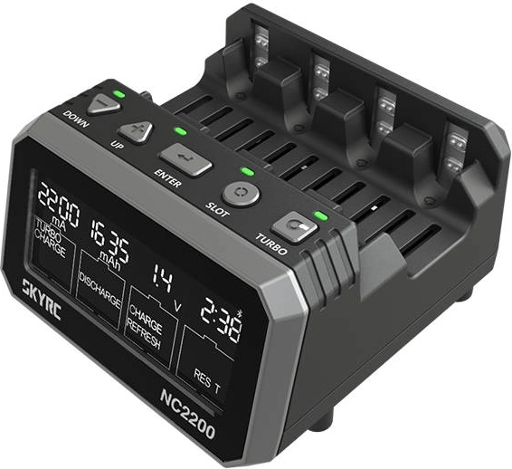 Overskueligt VA-display og Turbo Charge