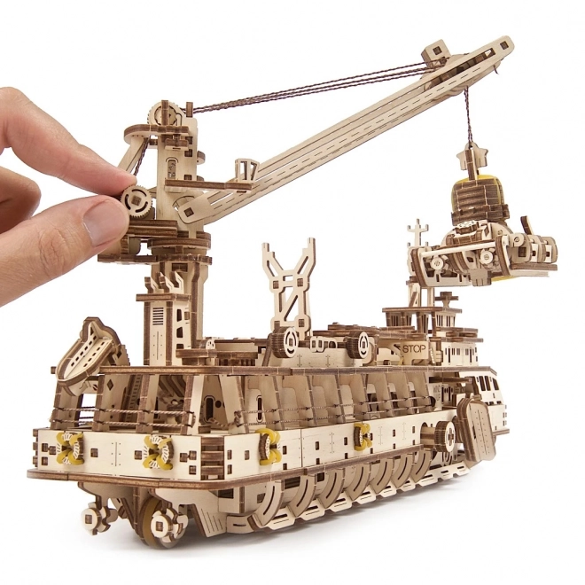 Ugears 3D puslespil - Forskningsdamper 575 dele