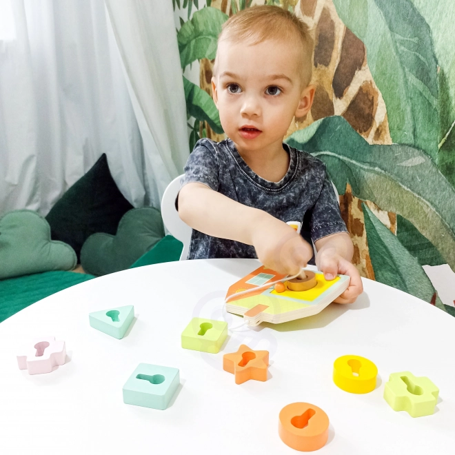 Classic World Montessori trælegetøj nøgle og dør 11 stk