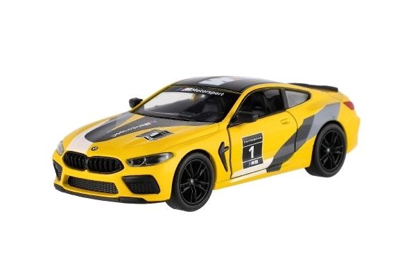 Auto Kinsmart BMW M8 Competition Coupé 1:38 metal/plast 12,5cm 4 farver med træk til tilbagegående 12 stk i kassen