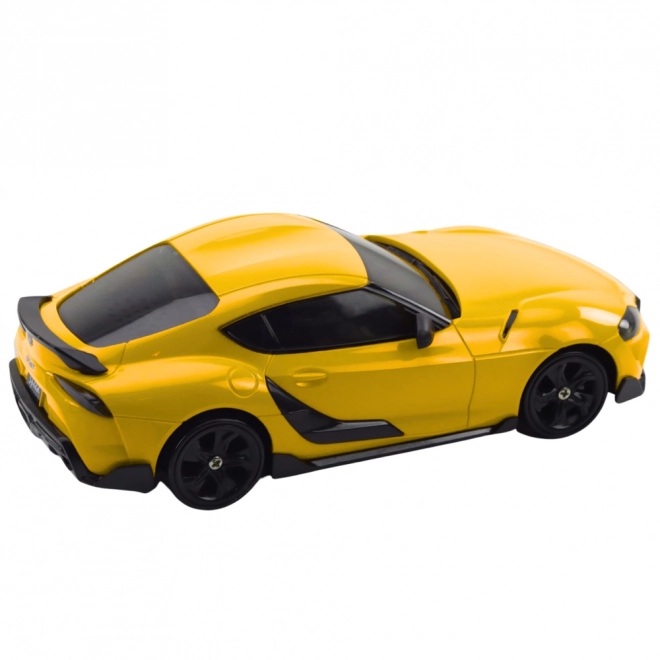 Gul fjernstyret driftbil 4WD