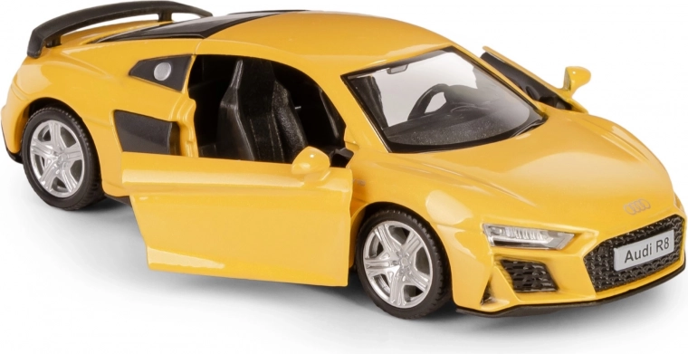 Åbningsbare døre og detaljeret interiør