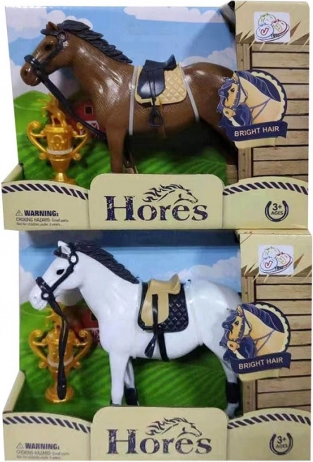 Hest med tilbehør 12 cm