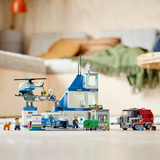 LEGO City 60316 Politistation