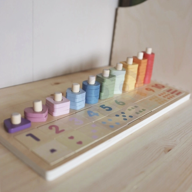 Træabacus og sorteringslegetøj Montessori fra PolarB