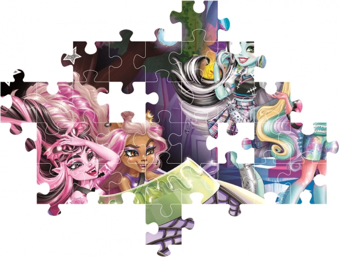 Livlige farver og det populære MONSTER HIGH-motiv