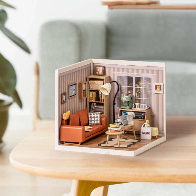 RoboTime miniatur dukkehus hyggelig dagligstue