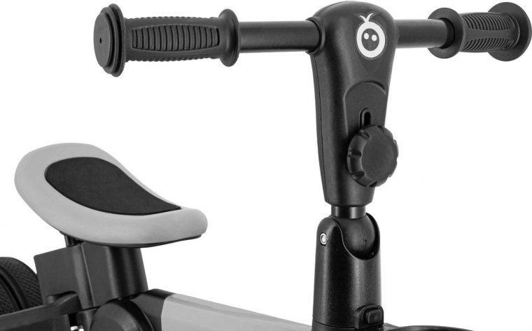 Vokser med barnet takket være justerbart sæde