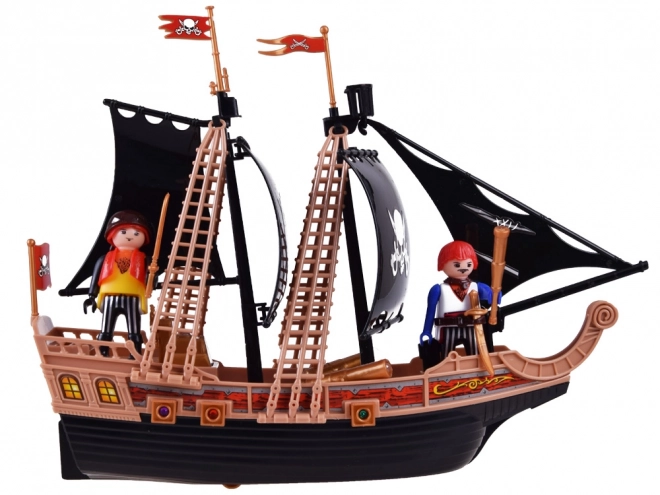 Piratsskib med figurer og lydeffekter