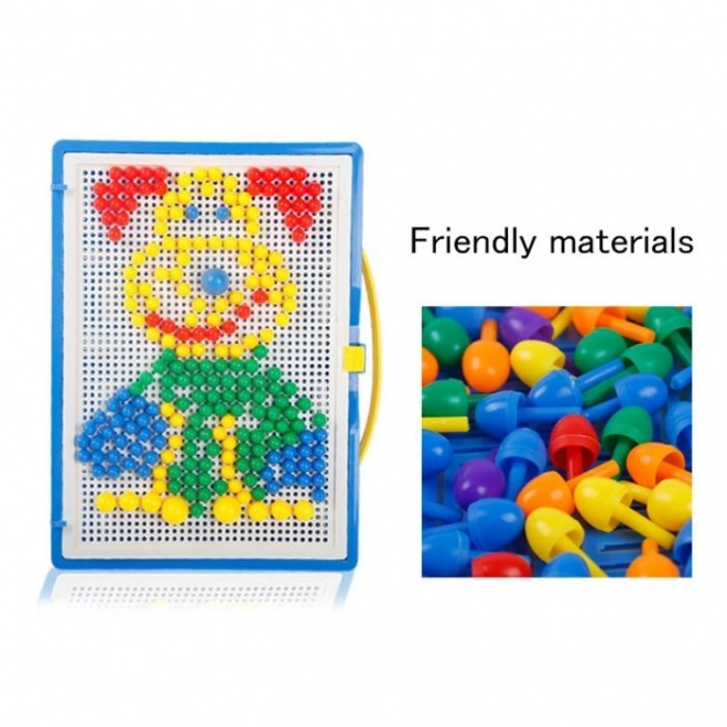 Farverig mosaik med 296 svampe