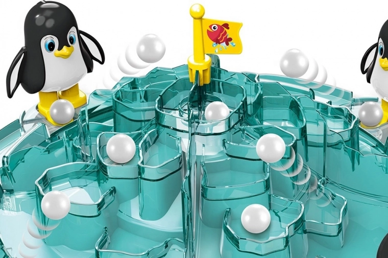 Isbjerg med målflag