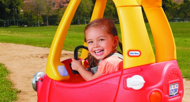 Jeźdik Cozy Coupe med nye øjne
