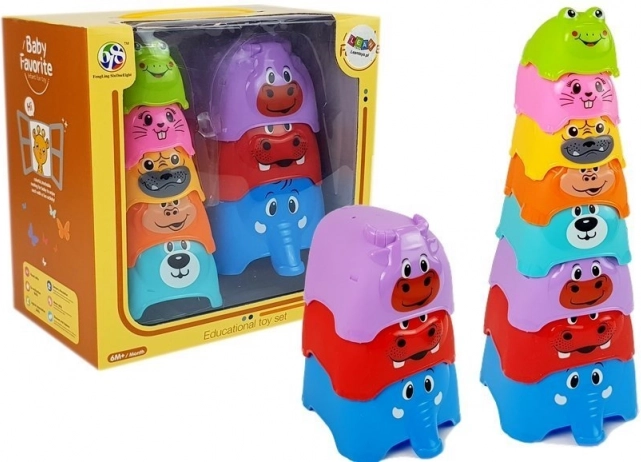 Pyramide med plastikkopper til baby Dyr
