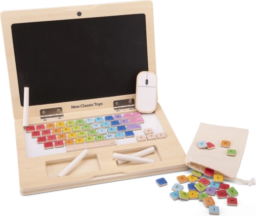 Træbærbar computer fra New Classic Toys