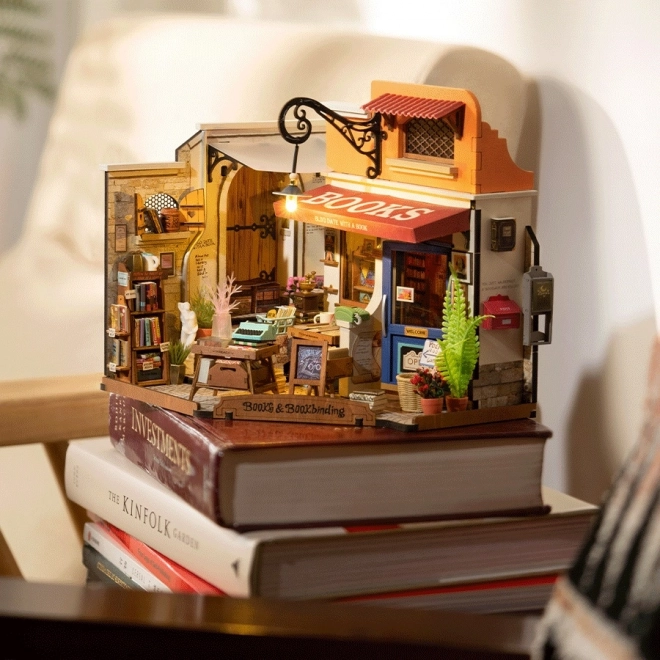 RoboTime Miniature boghandel på hjørnet
