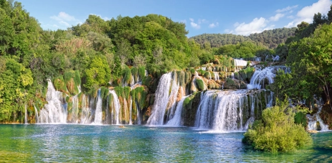 Puslespil 4000 brikker vandfaldene KRKA, Kroatien CASTORLAND