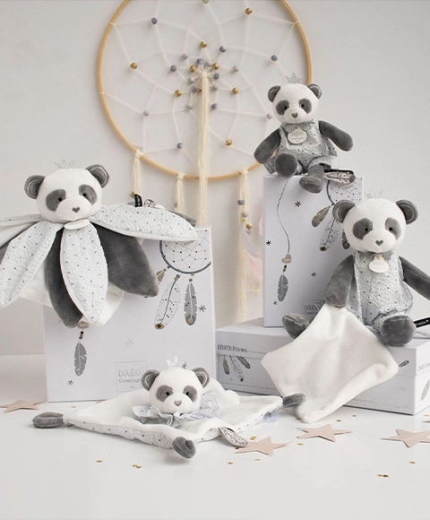 Gavesæt - plys krammetæppe panda
