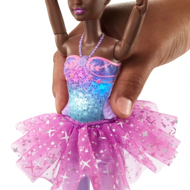 Panenka Barbie Dreamtopia ballerina Magical Lights Brunette