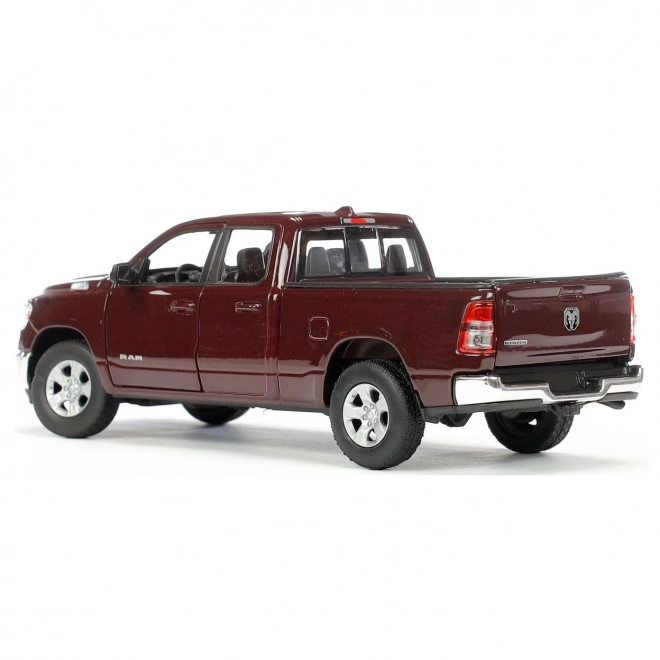 Modellen af bil RAM 1500 2019 fra Welly