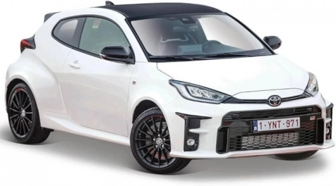 Toyota Yaris 2021 metalmodel hvid 1/24