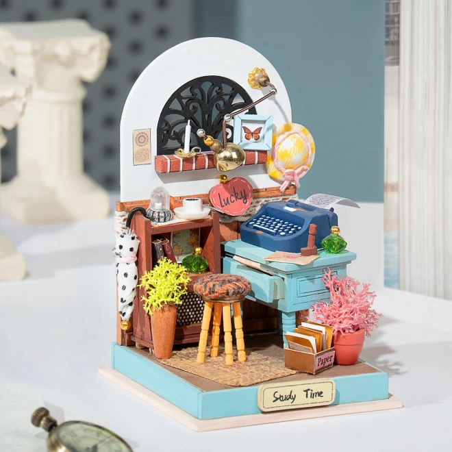 RoboTime miniatyr studiehus