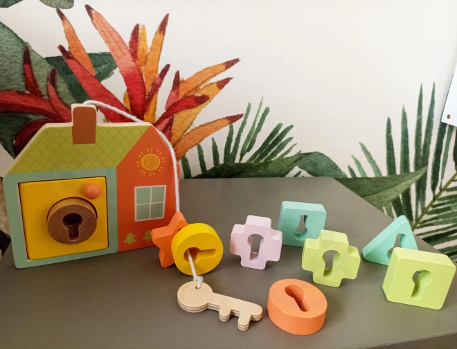 Classic World Montessori trælegetøj nøgle og dør 11 stk
