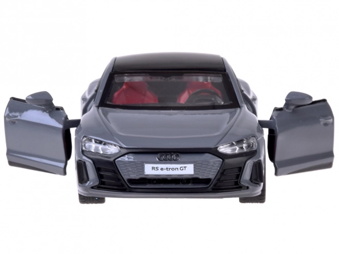 Metalmodel Audi RS e-tron GT Coupe med lyd- og lyseffekter