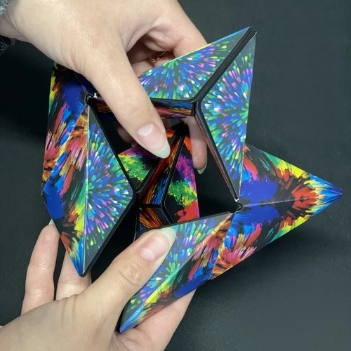 Magnetisk antistress-terning