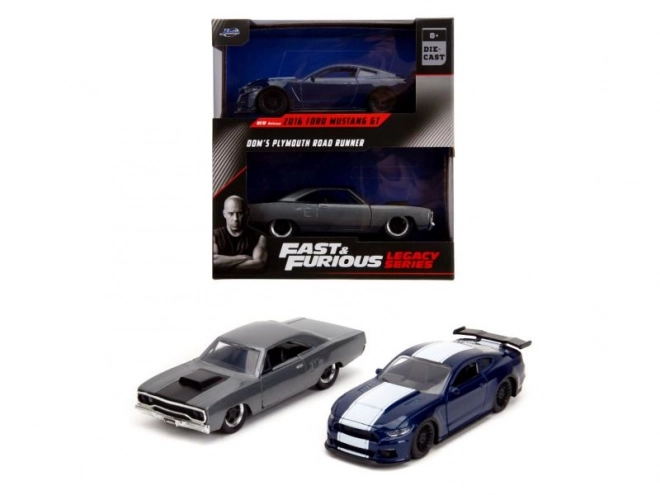 Tvillingpakke Modelbiler Ford Mustang GT350 og Plymouth Road Runner fra Fast & Furious