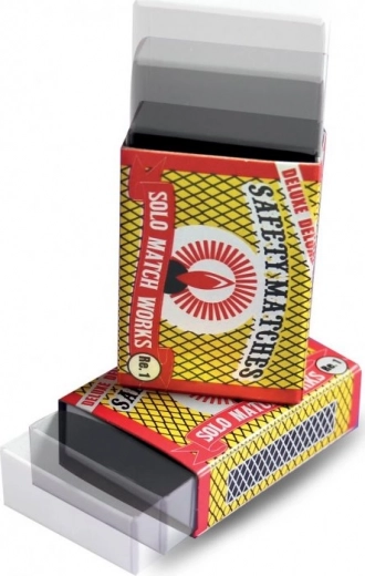 Gave: billet til Trylleteatret