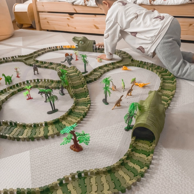 Dinosaur kapløbsbane med bil og figurer