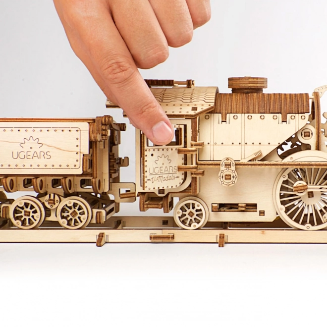 Ugears 3D puslespil - Lokomotiv V-express med vogn 538 dele