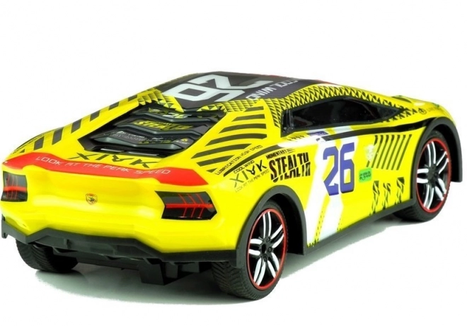 Fjernbetjent sportsvogn Pilot R/C Gul
