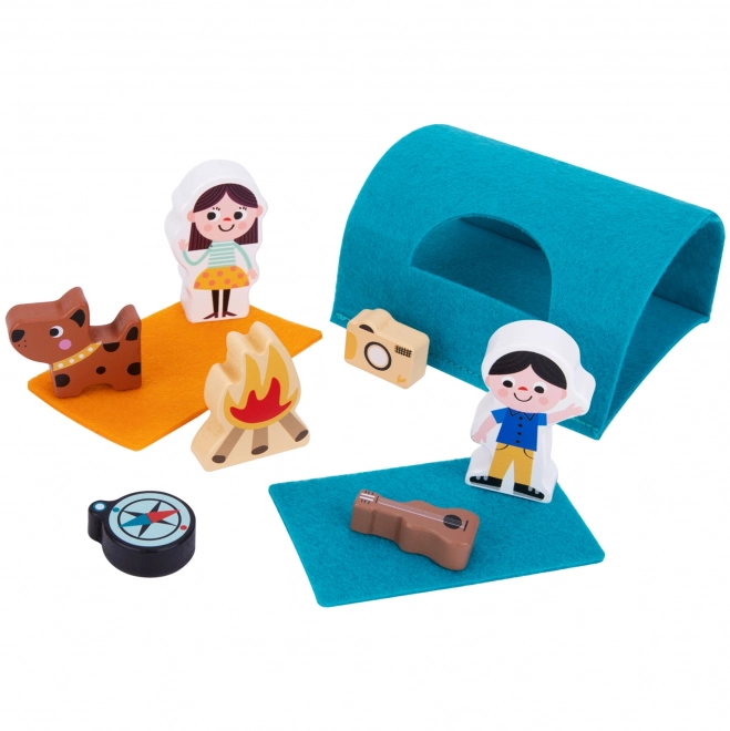 Træ Karavan fra Tooky Toy med Campingfigurer