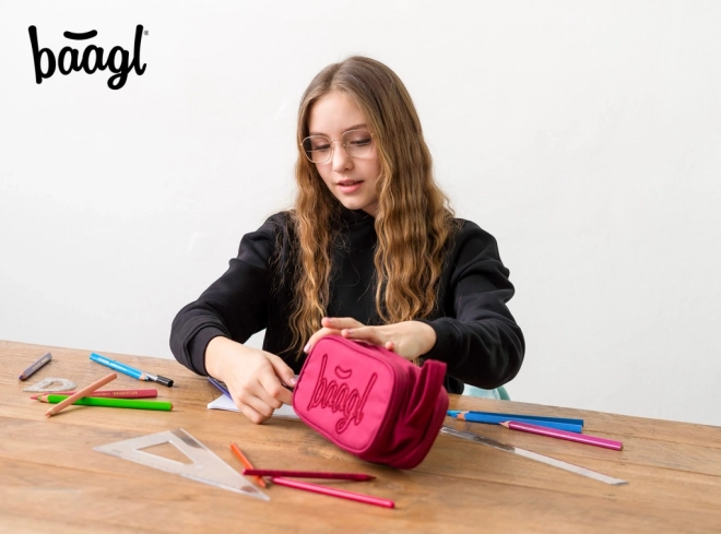 Student penalhus Baagl Ruby