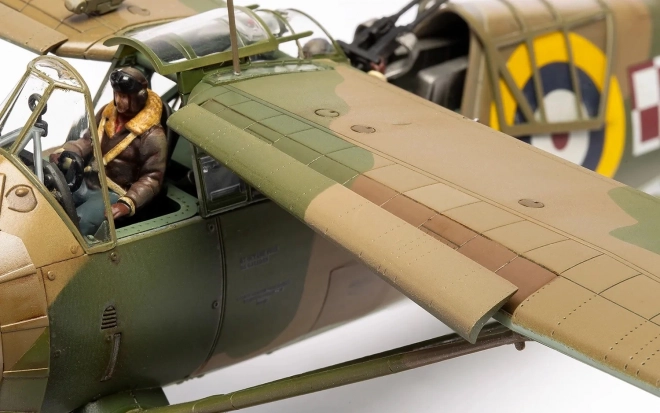 Model af flyvemaskine Westland Lysander Mk.I/Mk.III 1/48