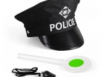 Sæt til lille politibetjent med skilt og fløjte