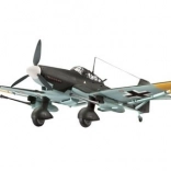 plastikmodel af fly junkers ju 87 g/d tank buster