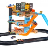 Fireetagers parkerings­tårn med elevator til børn 3+ Biler og helikopter med rutsjebane