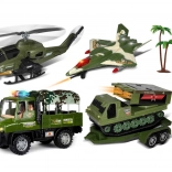 Militær konvojbil med trailer og soldat 63 cm