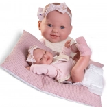 Realistisk babydukke med blød vinylkrop