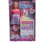 Dukken Steffi venter tvillinger